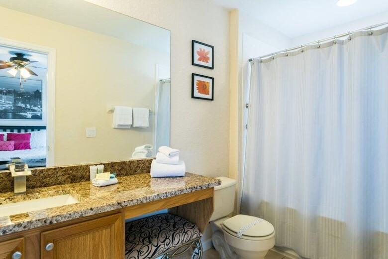 4br Townhome In Regal Palms By Shv-302