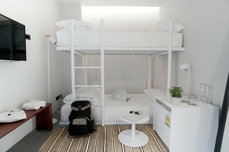 Hotel Chocolate Box Mint