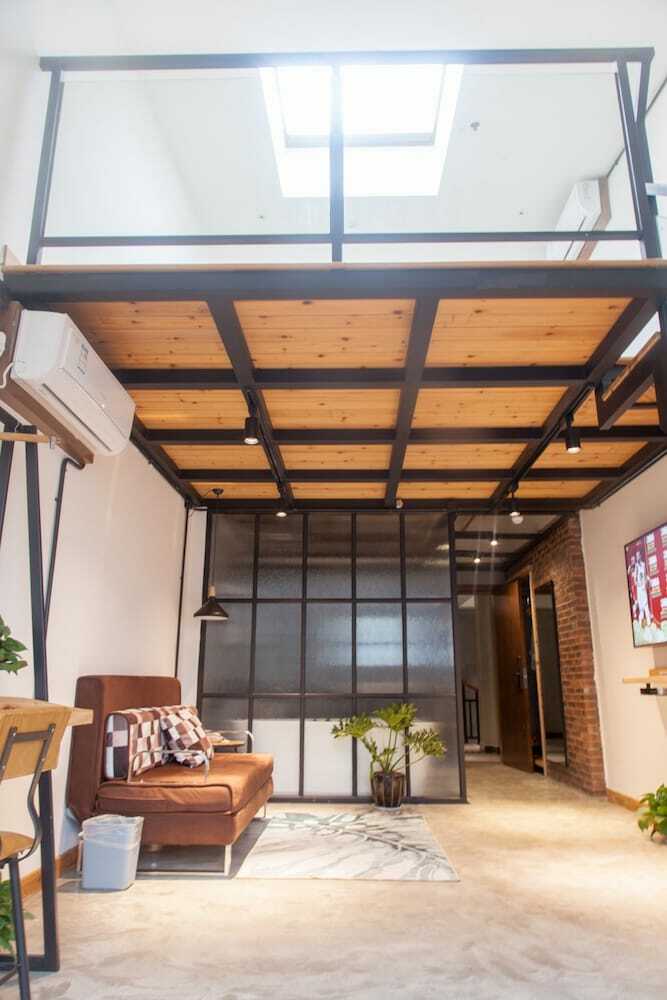 The Xingping Rosewood Garden Hotel