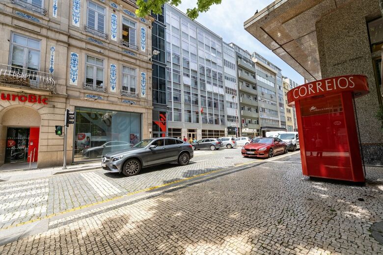 Apartamentos Merc Porto Bolh�o Place
