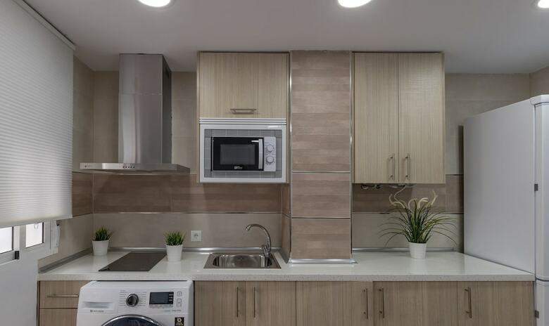 Apartamentos Living4malaga Pedregalejo Beach