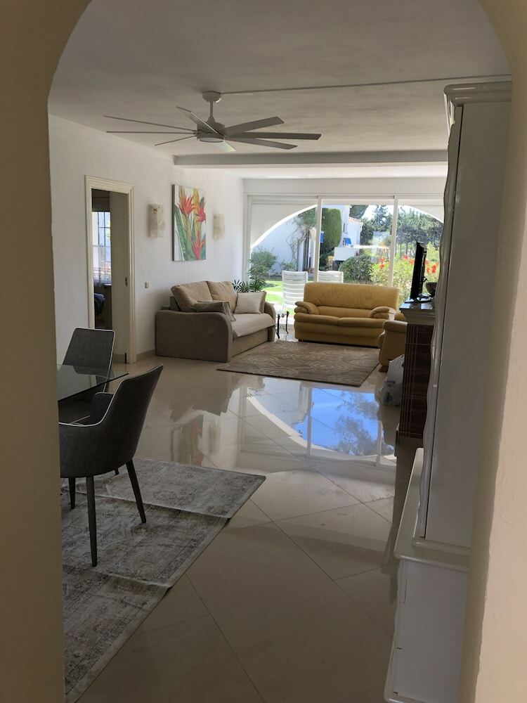 Apartamentos Casa El Paraiso Golf & Beach Marbella