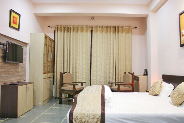 Bed & Breakfast Tulsi Homestay