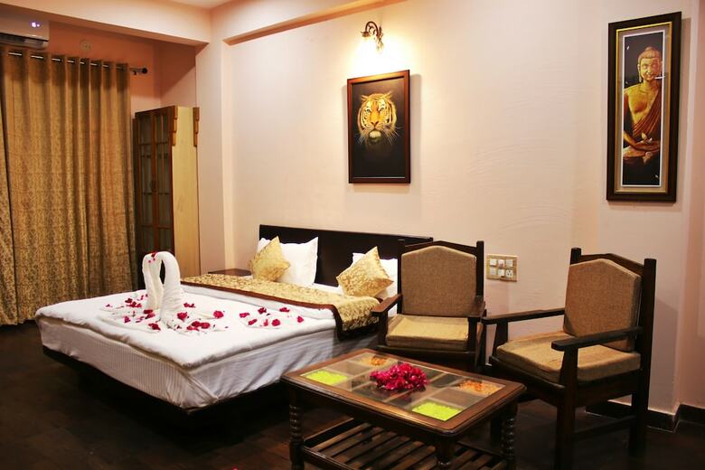 Bed & Breakfast Tulsi Homestay