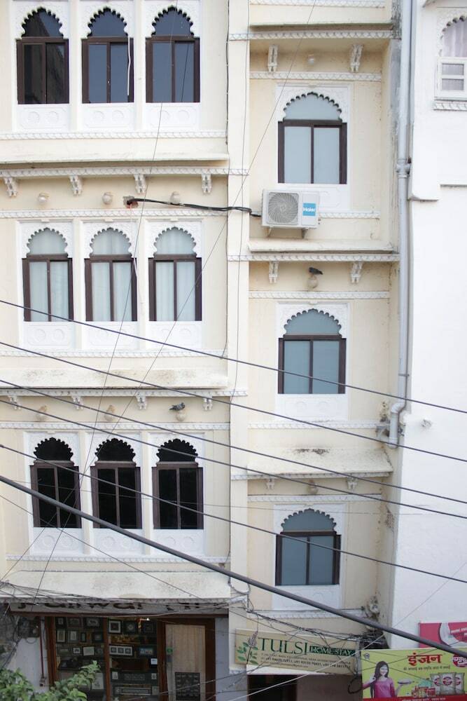 Bed & Breakfast Tulsi Homestay