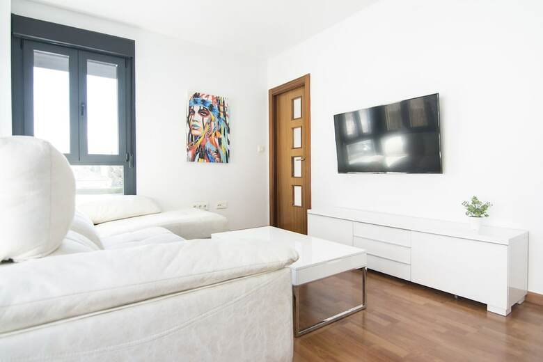 Apartamentos Enjoygranada Lujo Piscina Y Parking