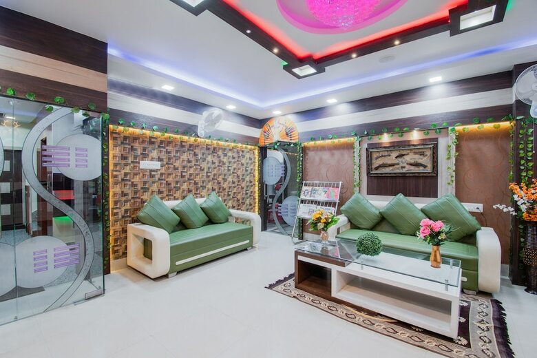 Oyo 26946 Hotel Janvi International