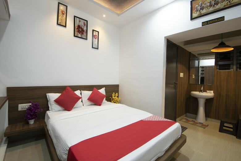 Hotel Oyo 23243 Kanasu Stay Home