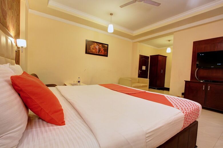Hotel Oyo 6773 Ananya Comfortss
