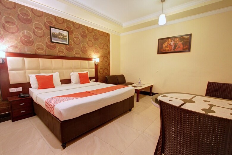 Hotel Oyo 6773 Ananya Comfortss