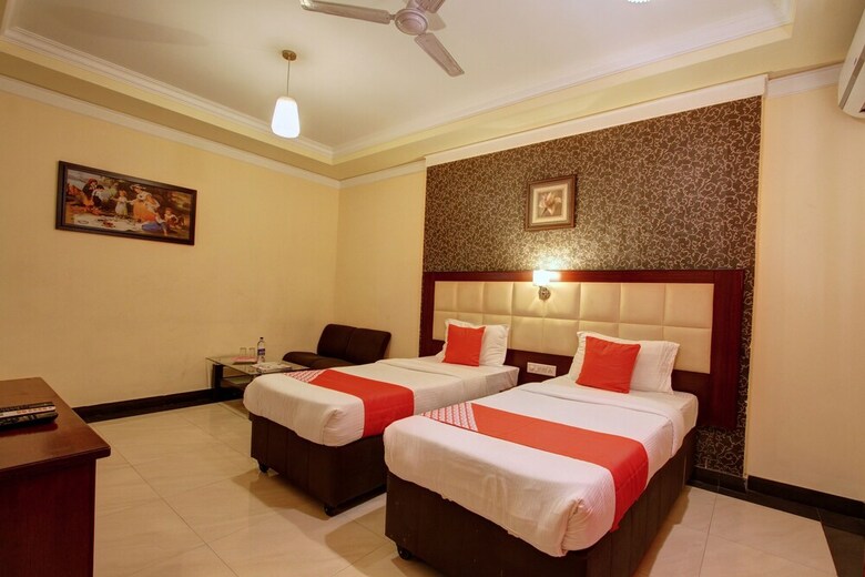 Hotel Oyo 6773 Ananya Comfortss