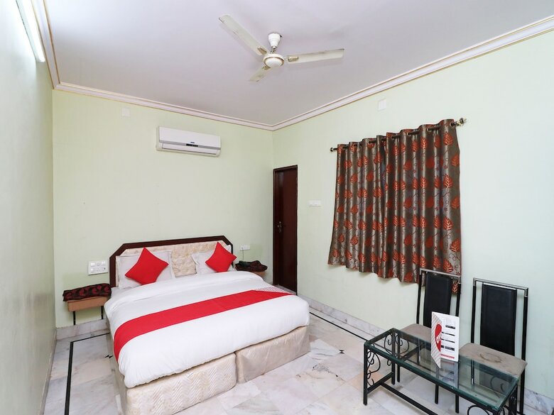Hotel Oyo 26824 Shagun Palace