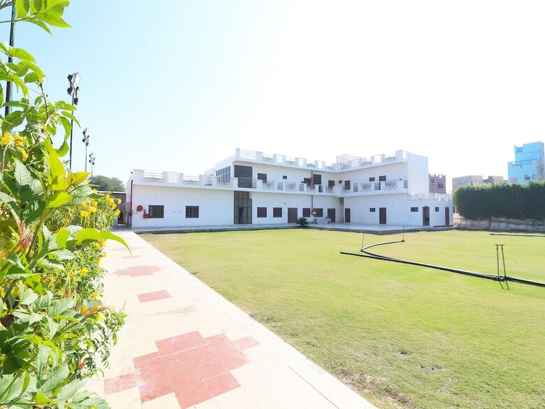 Hotel Oyo 26824 Shagun Palace