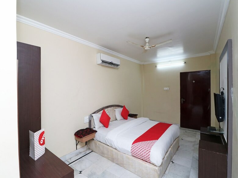 Hotel Oyo 26824 Shagun Palace