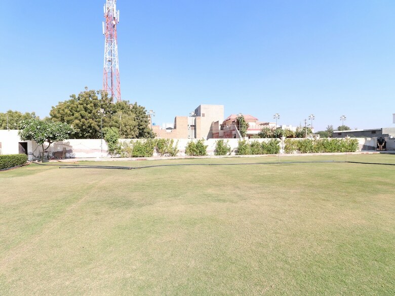 Hotel Oyo 26824 Shagun Palace