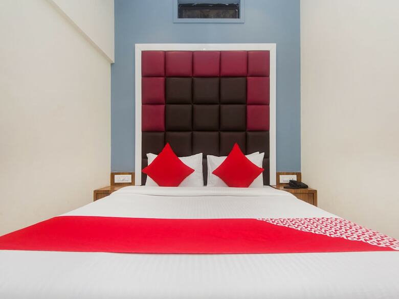 Hotel Oyo 17338 Shree Krishna Paradise