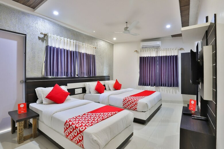 Hotel Oyo 18807 Vrajbhoomi