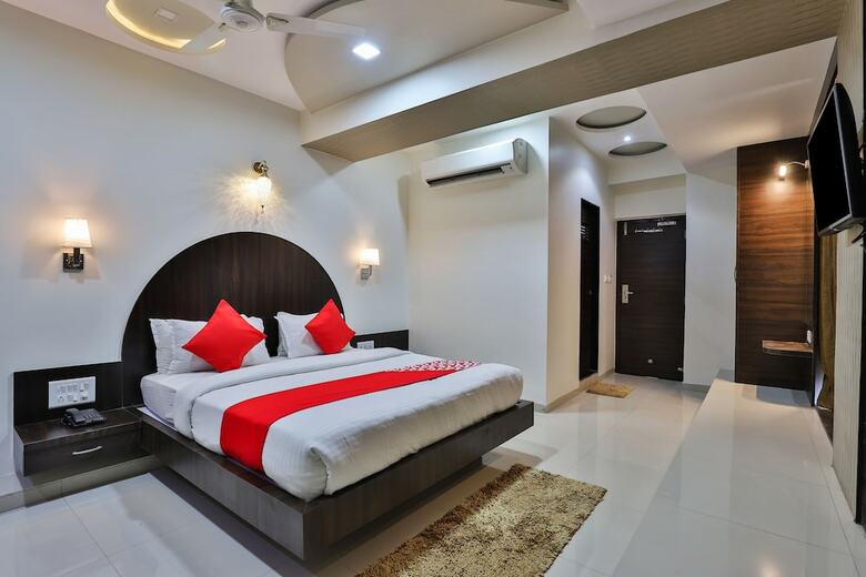 Oyo 7557 Hotel Shiv Kunj Exotica