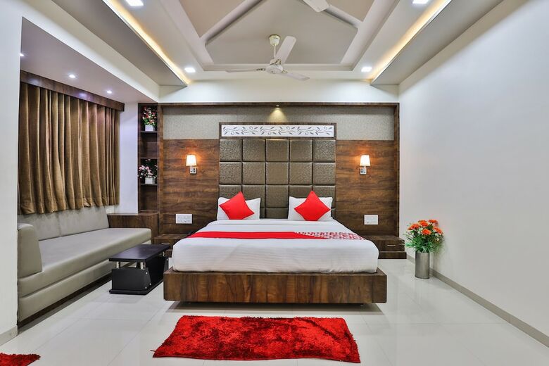 Oyo 7557 Hotel Shiv Kunj Exotica