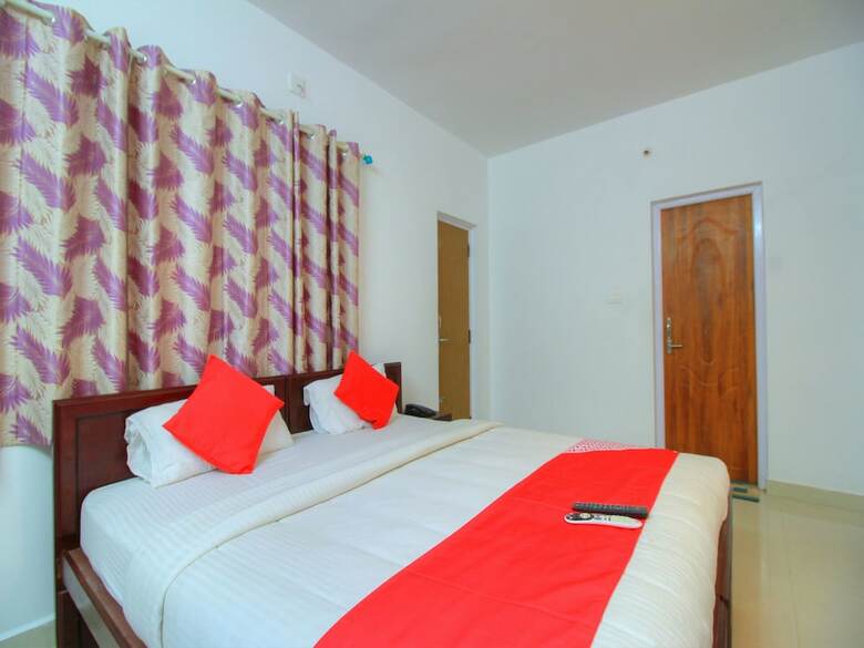 Hotel Oyo 15478 Lalana Residency