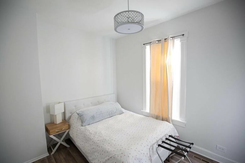 Apartamentos Simple In Palmer Square - Walk To Park And Train