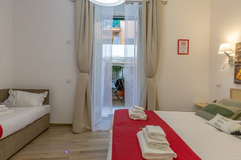 Hotel Flatinrome Trastevere Deluxe Rooms