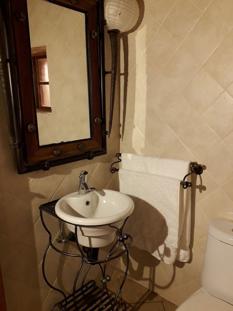Posada African Explorer Private Game Lodge