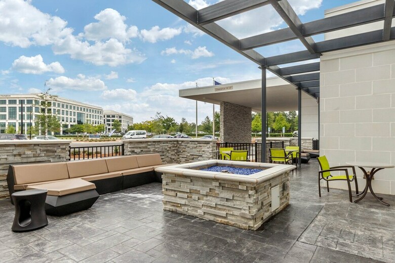 Hotel Springhill Suites By Marriott Charlotte Southwest