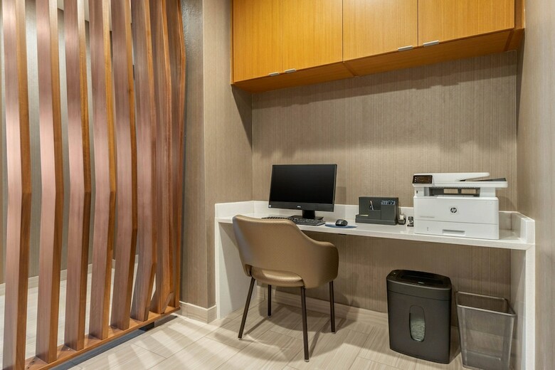 Hotel Springhill Suites By Marriott Charlotte Southwest
