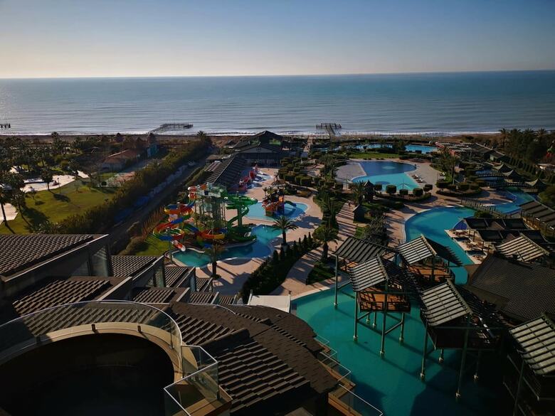 Limak Lara Deluxe Hotel & Resort