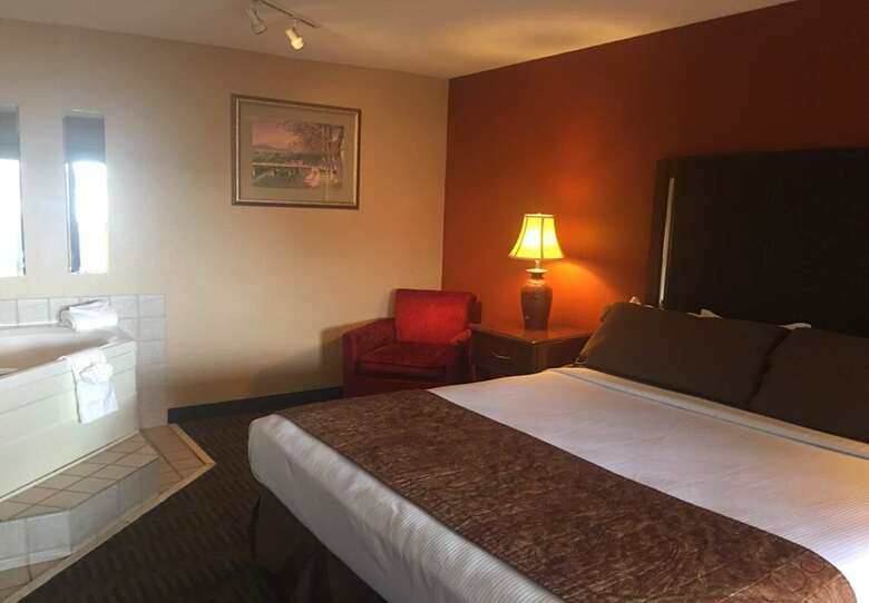 Hotel Best Western Plus Landing View Inn & Suites