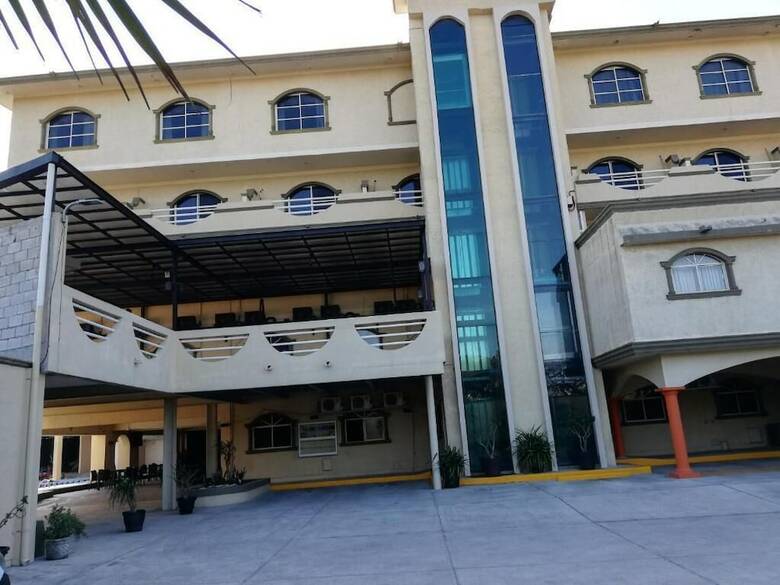 Hotel Miramar Inn