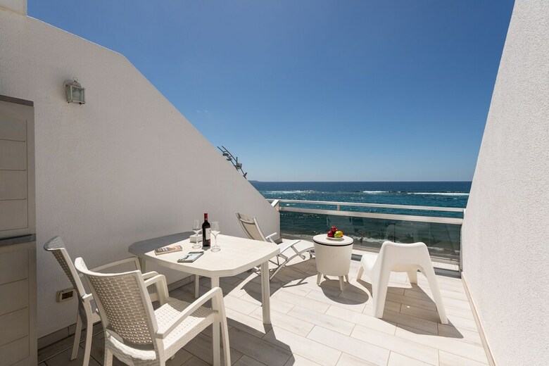 Apartamentos Estudio Frente Al Mar