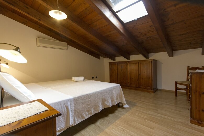 Podere Monte Sixeri Country Estate