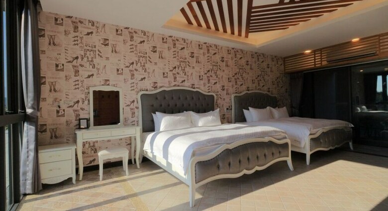 East Love B&B