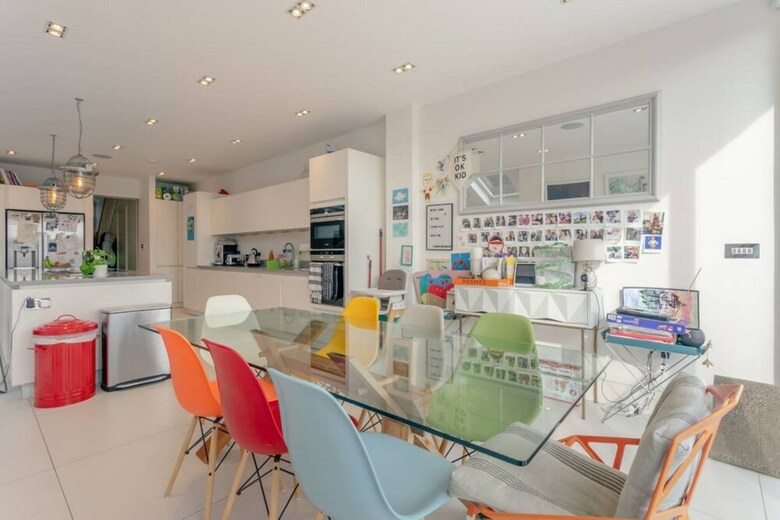Incredible 5 Bedroom Home Overlooking Queen's Park
