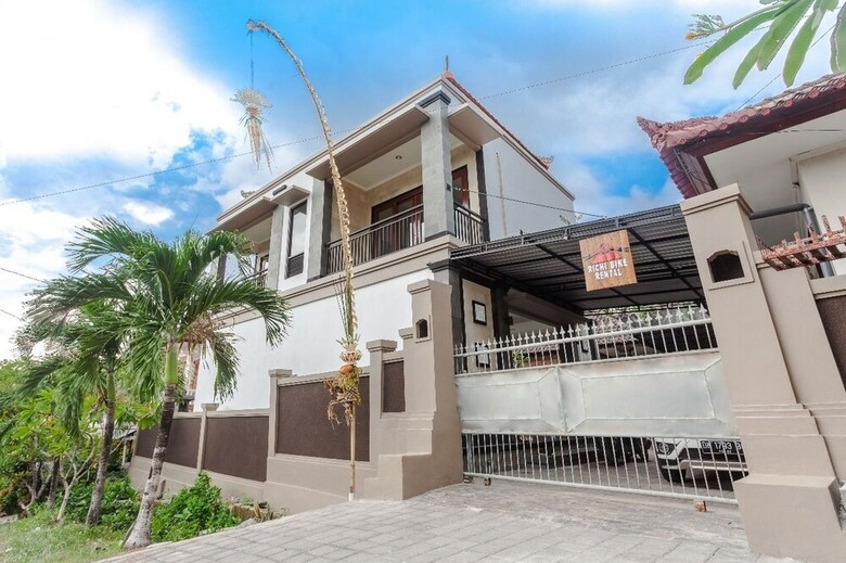 Hotel Chicha House
