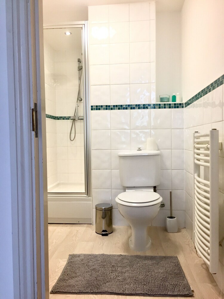Two Bedroom Apartment In City Centre