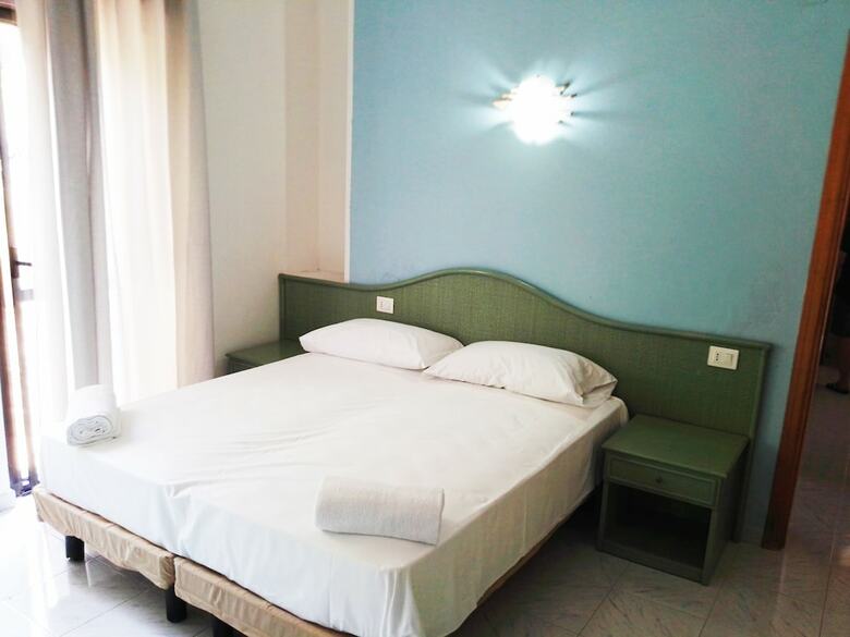 Bed & Breakfast Sweet Home La Conturella