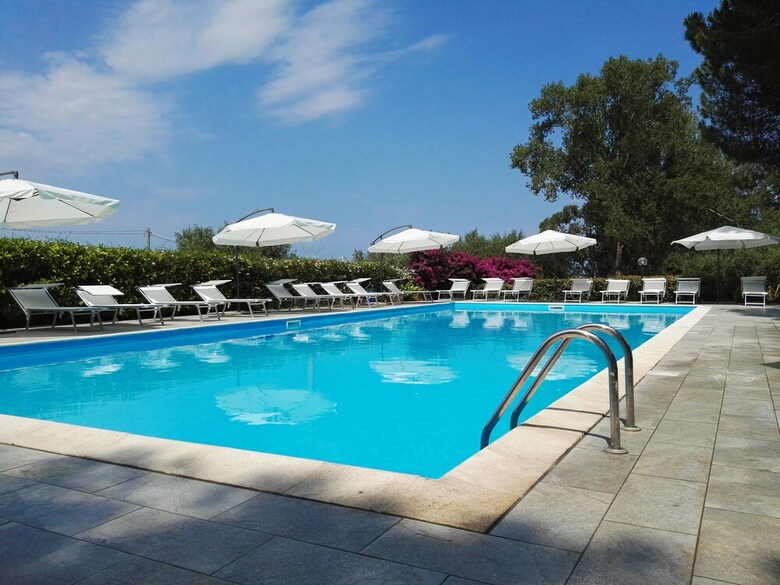 Bed & Breakfast Sweet Home La Conturella