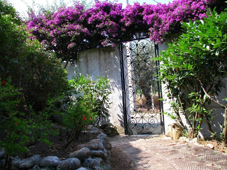 Bed & Breakfast Sweet Home La Conturella