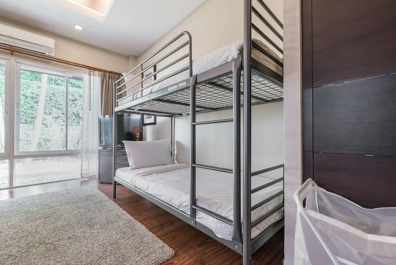 Anb Poolvilla Grand Modern 3br Jomtien
