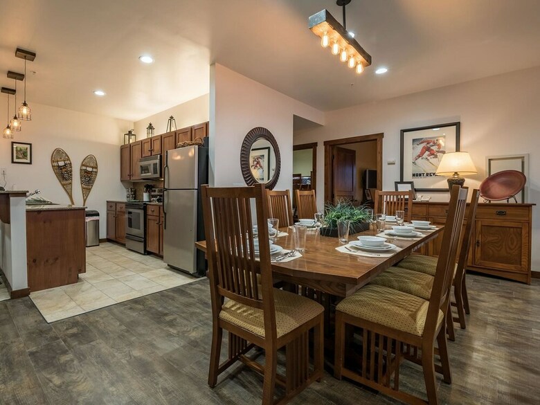 3 Br: Soaring Eagle 201