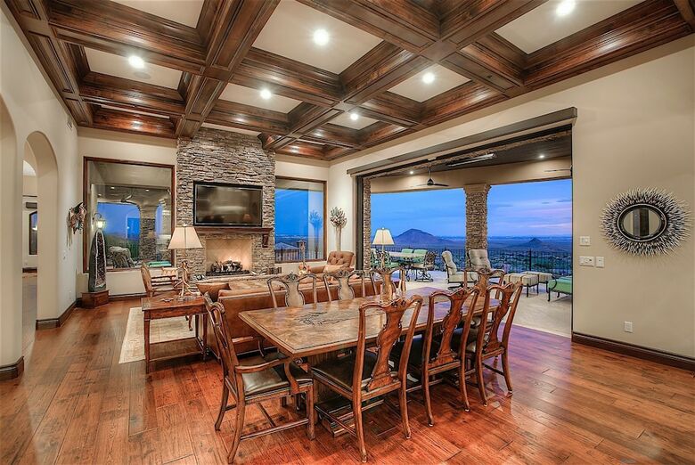 Palisades Estate 5 Br By Casago