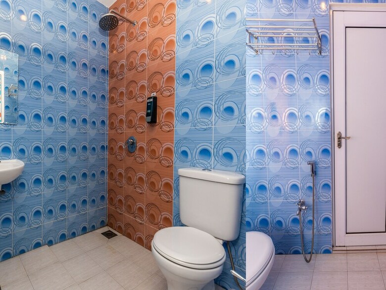 Oyo 743 Gold City Hotel