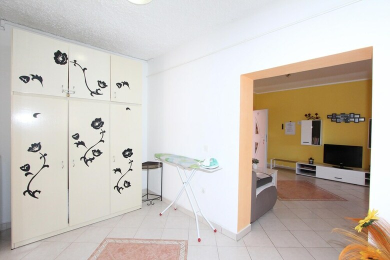 Apartments Rozi