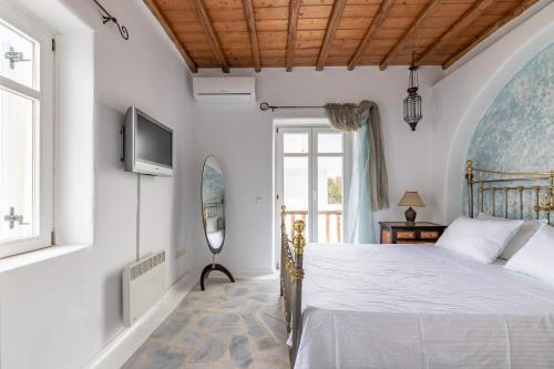 Carmelita Villa With Pool By Stylish Stays