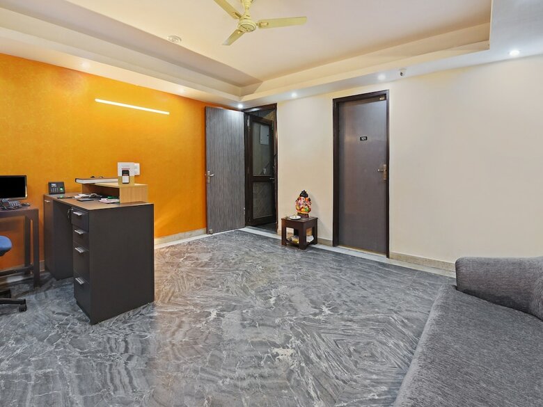 Hotel Silverkey Executive Stays 24038 B-56 Sector 22