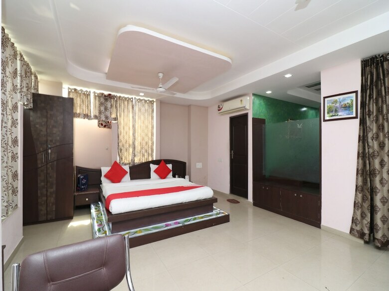 Oyo 22872 Hotel Shivam Fort View