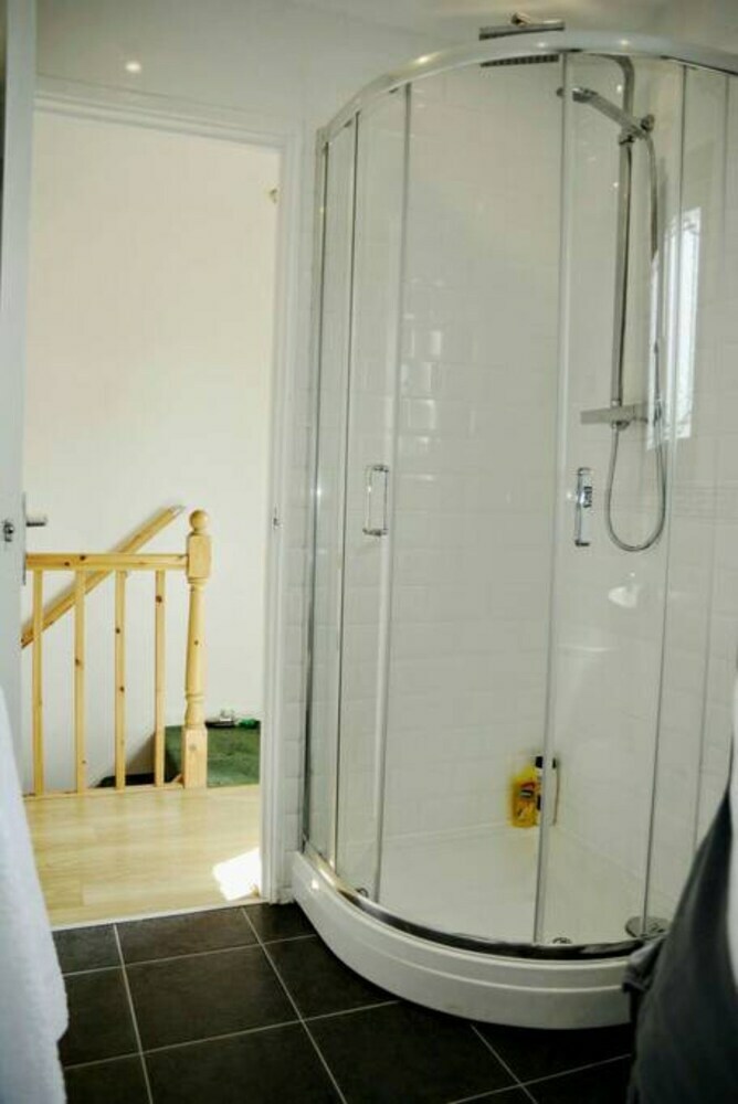 Fantastic Family House In Central London